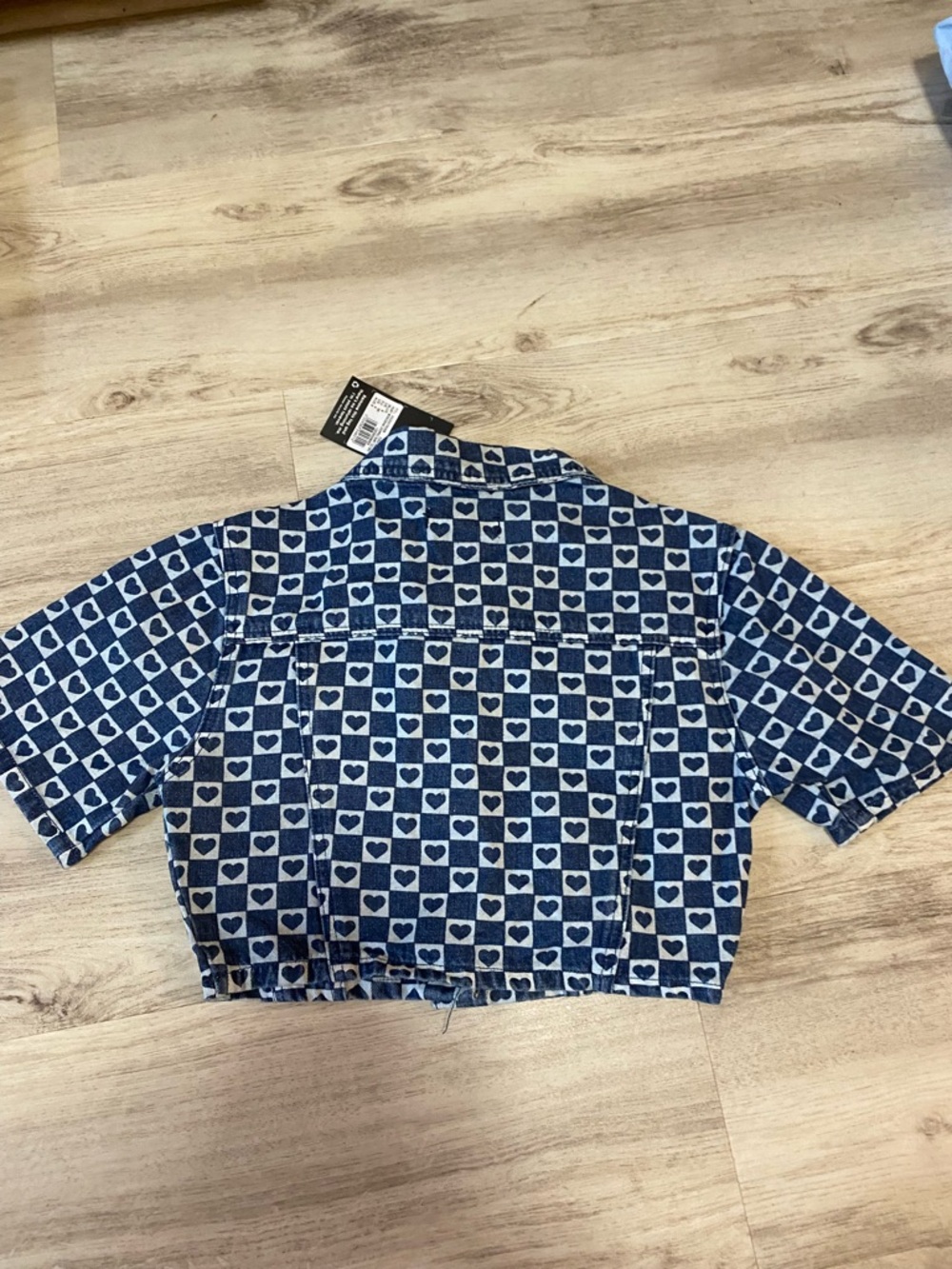 Missguided Blue Heart-Print Cropped Denim Jacket - Picture 16 of 16